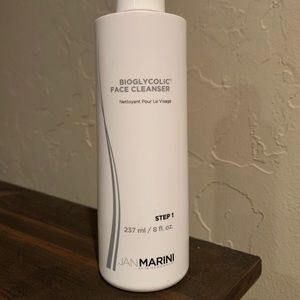 Jan Marini face wash